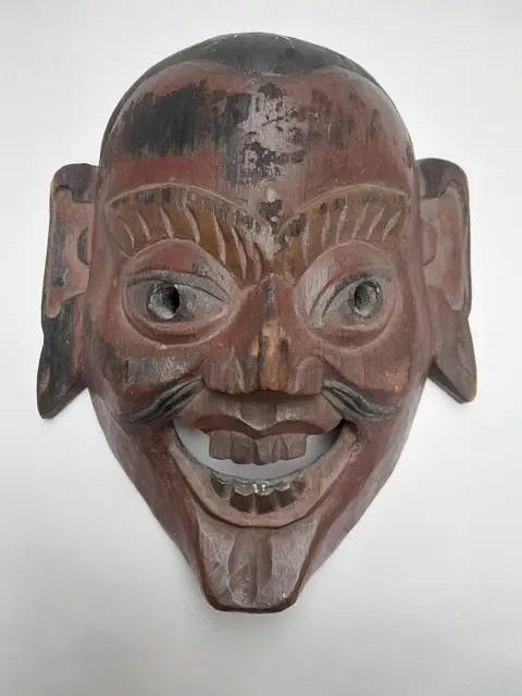 Handgesneden houten masker - Indonesië