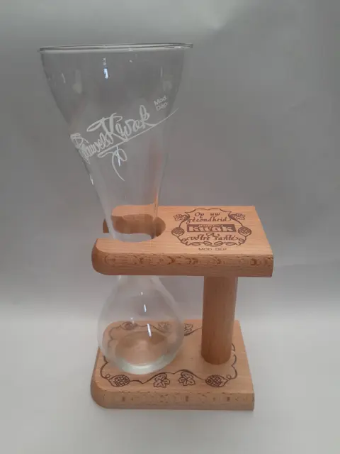 Pouwels Kwak bier glas in houten standaard. België vintage bierglas