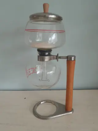 vintage koffiezetapparaat - slow coffee - cafetiere - jaren 40 50
