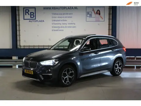 BMW X1 SDrive20i DEALER ONDERHOUDEN + 10 PUNTER ! ! !