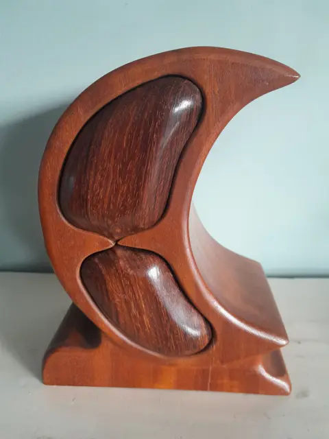 Vintage handcrafted trinket jewelry box native - wood