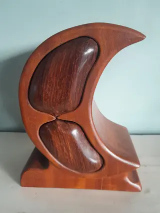 Vintage handcrafted trinket jewelry box native - wood