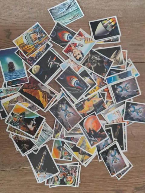 120 vintage ruimtevaart plaatjes - Nederlands - jaren 50 - crafting