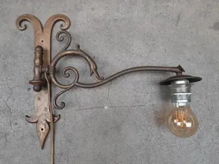antieke messing wandlamp met slangenkop - Frankrijk