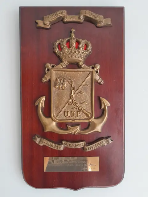 Vintage Spanish UOE military Shield Wall Plaque - RNMLC - wood brass