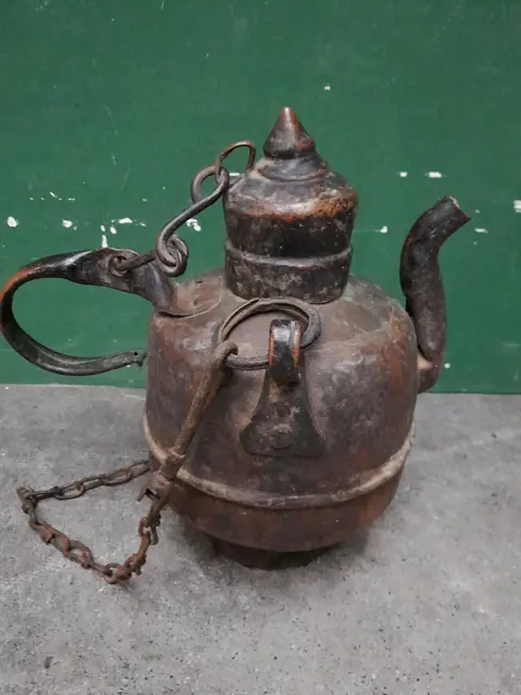 antieke Oosterse waterketel - thee ketel - theepot - koper