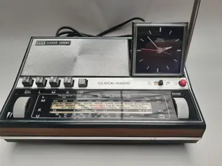 Vintage ITT Schaub-Lorenz klok radio