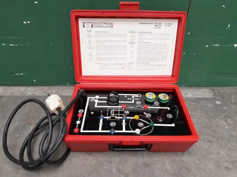 vintage TIF Instruments Inc - electrical simulator - USA - untested