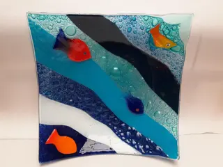 schaal gesmolten glas vissen art  design schaal - vierkant