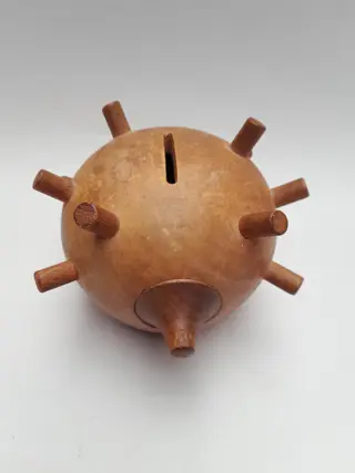 vintage houten egel spaarpot - zeemijn