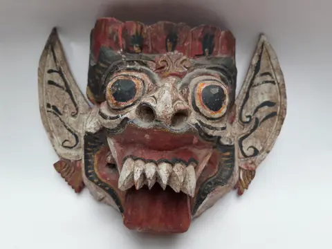 vintage Balinees Barongmasker Bhoma - Balinese Volkskunst - Gesneden houten Rakshasa Demon Masker Muurdecoratie