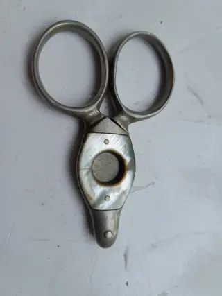 Vintage antique mother of pearl cigarette cigar cutter
