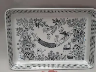 Vintage serveerschaal Arabia - serie Emilia -  design Raija Uosikkinen