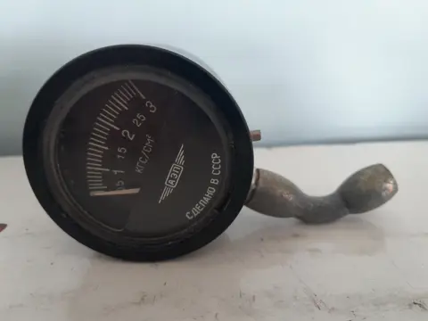 Vintage Sovjet bandenspanningsmeter, luchtdrukmeter, zakdrukmeter, USSR autogereedschap CCCP