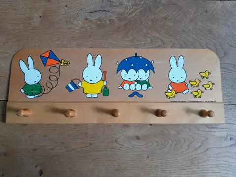 vintage Nijntje kinder kapstok - Miffy - Dick Bruna