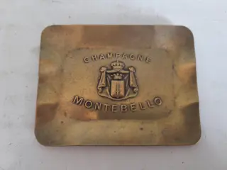Vintage asbak Champagne Montebello - messing