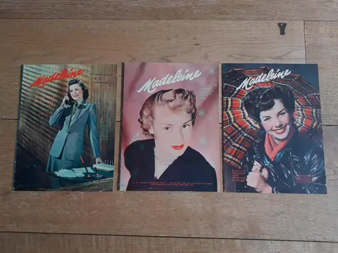 set of 3 Madeleine vintage Dutch fashion magazines - 40s 50s