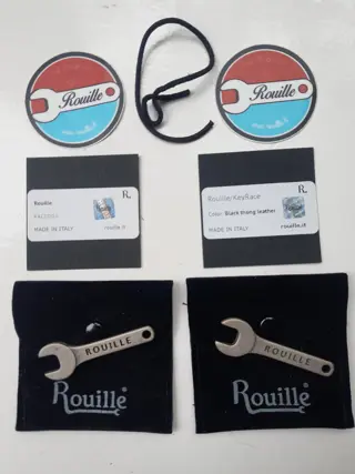 set van 2 vintage Rouille sleutelhangers - steeksleutel - Italie