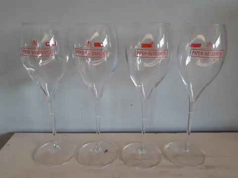 Vintage Piper Heidsieck champagneglazen - Frankrijk - set van 4