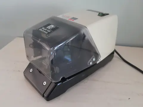vintage Rapid 100 elektrische nietmachine - Isaberg Zweden