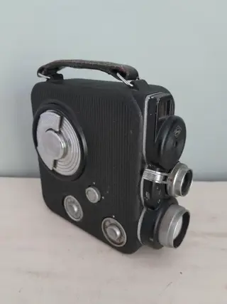 Eumig C3 8 mm filmcamera - retro vintage filmapparatuur - ongetest