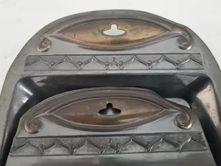 Foto 7 van Art deco tafel veger en blik