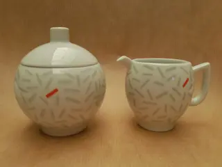 Postmodern sugar bowl and creamer pitcher by Lutz Rabold for Arzberg - Memphis - 80s