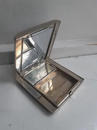 Vintage Daggett & Ramsdell Powder box with mirror - 1930s - USA