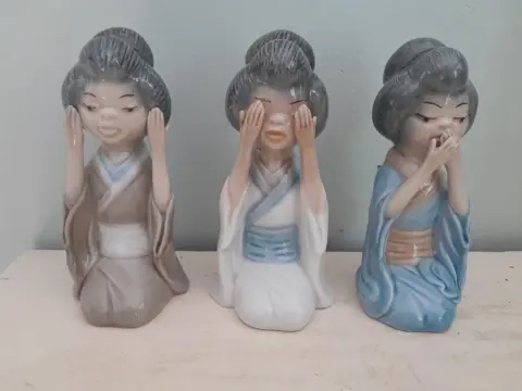 vintage Japanse vrouwen beeldjes horen, zien en zwijgen - Mirete - Spanje - set van 3