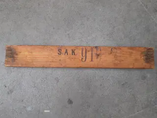 Vintage houten sigarenmal SAK 919 - Nederlands