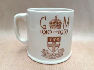 King George V & Queen Mary 1935 silver jubilee mug
