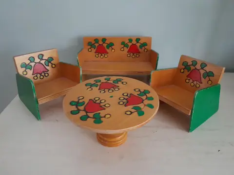 vintage wooden dollhouse furniture - set of 4