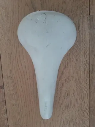vintage white leather Selle San Marco Rolls Saddle