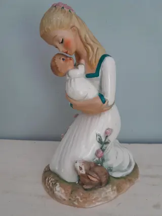 Vintage beeldje moeder en kind baby - Goebel Duitsland