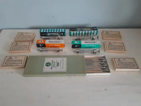 vintage medical needle set Record Socorex Calibra