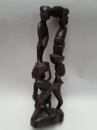 Vintage Makonde beeld - stamboomsculptuur - met de hand gesneden Afrikaanse kunst