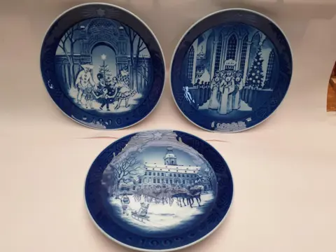 3 Royal Copenhagen borden, porselein - Kerst wandbord - Denemarken - 1990 1991 1992 - set van 3