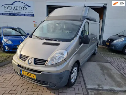 Renault Trafic 2.0 dCi L2 H2 | Camperbus