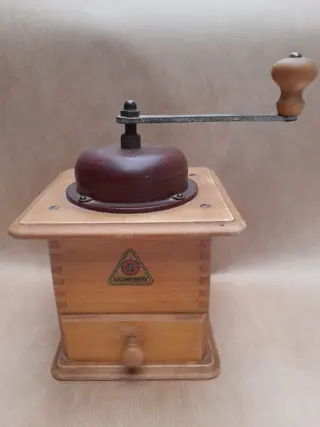Antieke koffiemolen - Duits Alexanderwerk - hout en bakeliet