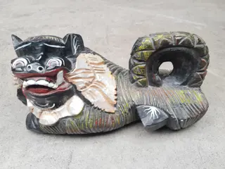 Chinese carved wooden Foo Dog statue - Shishi - Lion