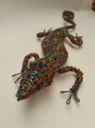 Vintage kralendraad dierensculptuur - kameleon - gekko