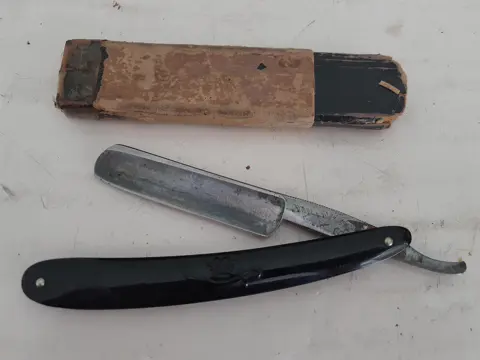 Vintage Straight Razor Crown & Sword ERN 1166 Germany