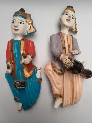Vintage Birmaanse houten  muzikanten -  handgeschilderde houten Thaise beeldjes - set van 2