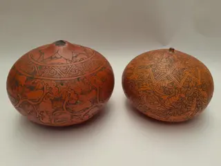oude Peruaanse gesneden kalebas - set van 2
