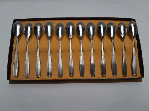 set van 12 art deco koffielepels - theelepels