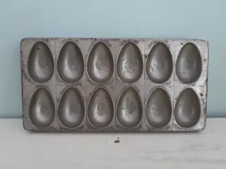 antique easter egg chocolate Mould Mold