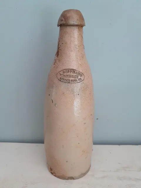 Antieke steengoed fles A. Hoffmann Berlin
