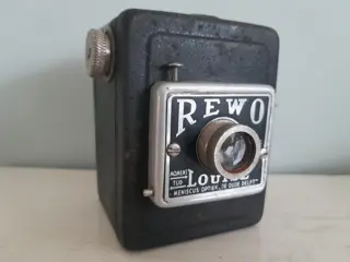 Rewo Louise boxcamera - Oude Delft Meniscus - 50s