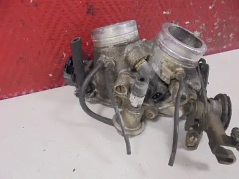 GASKLEPHUIS Aprilia RSV 1000 2004 - 2005