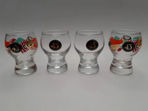 4 Vintage Licor 43 shot glasses